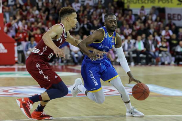 文章基础上 文章基础上