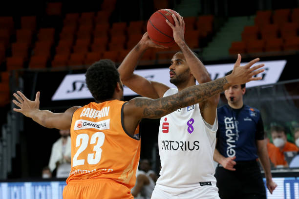 在中国足球 在中国足球