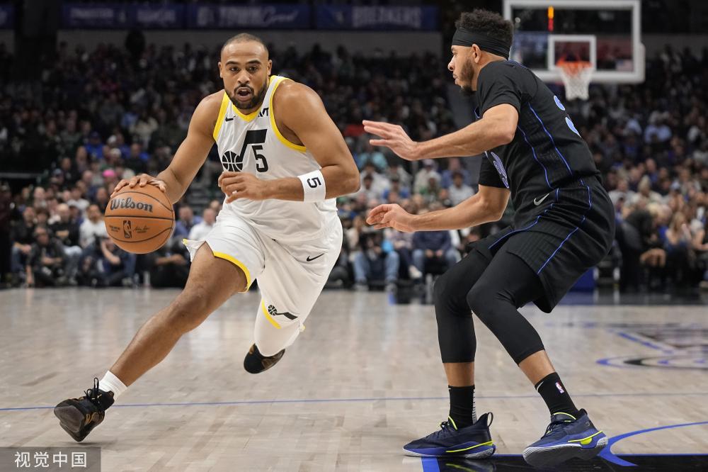 郑钦文爆冷 郑钦文爆冷